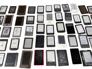 Ca. 61x E-reader
